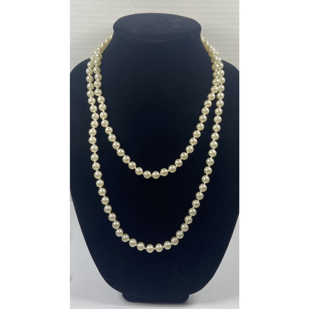 Vintage Lady Remington Hand Knotted Faux Pearl 30 in Classic Costume Necklace
